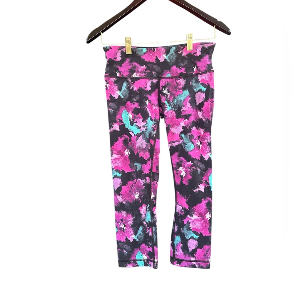 lululemon Wunder Under Crop III Midnight Bloom Black Deep Fuchsia Floral | 6